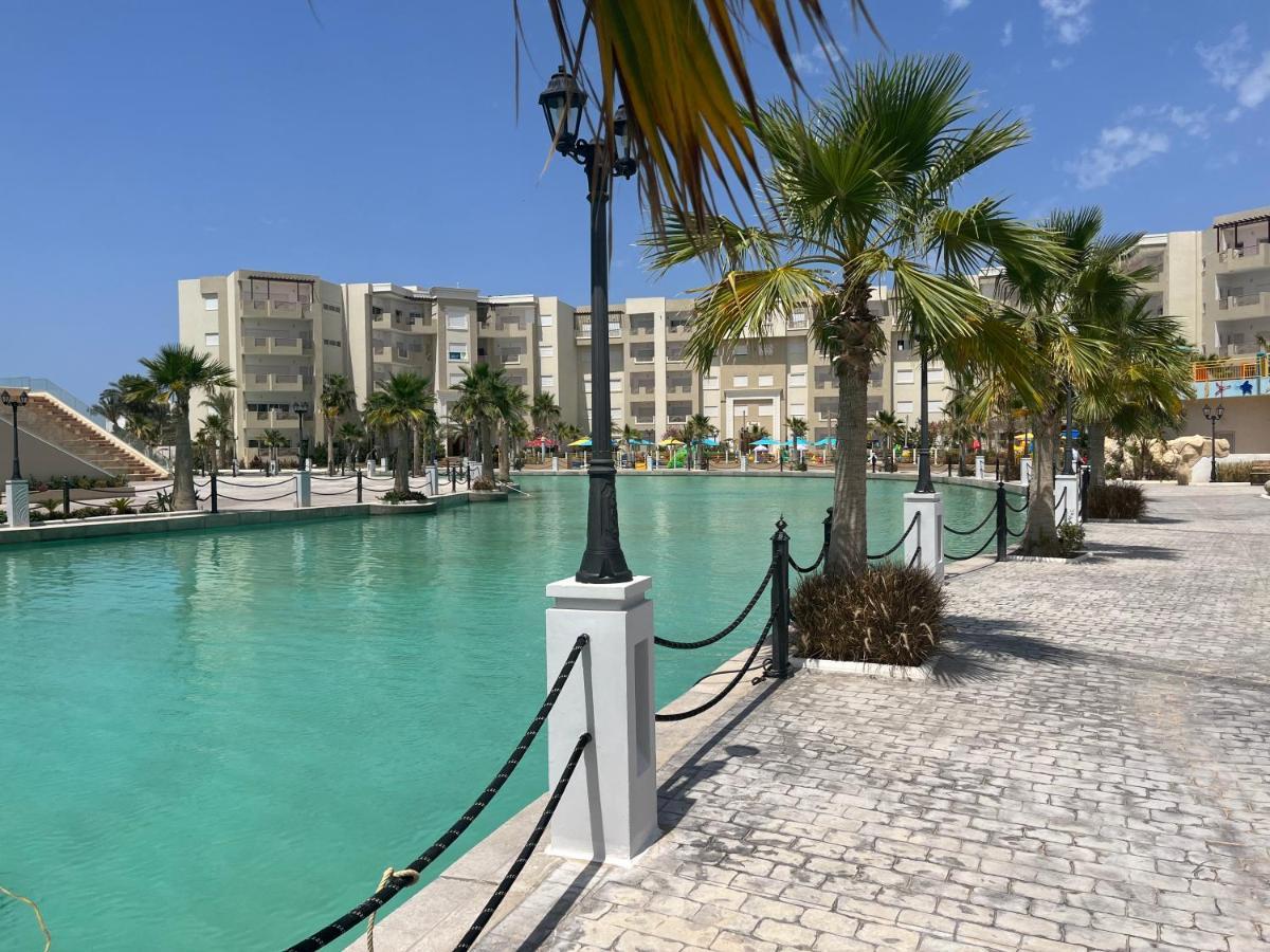 Super Avec 5 Piscines En Appartement *